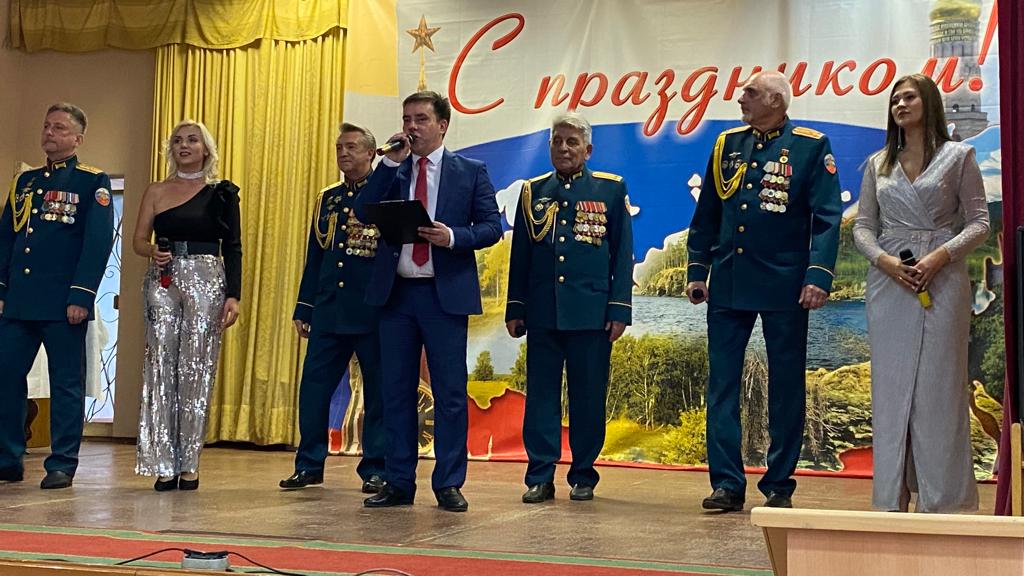 Дворец культуры «Россия» дал концерт в военном госпитале