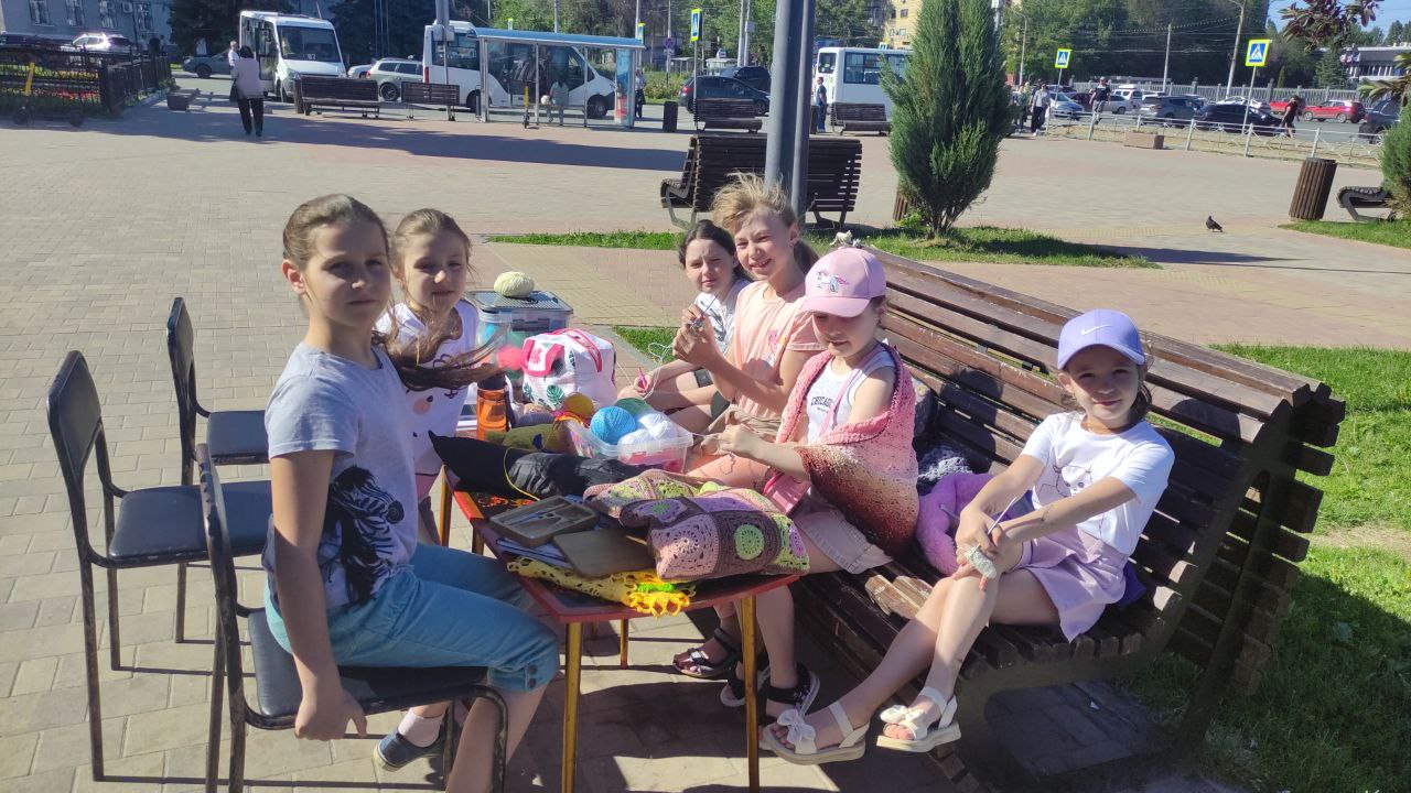 Мастер-класс по вязанию крючком в «Народной студии» клуба декоративно-прикладного творчества «Мастерица»