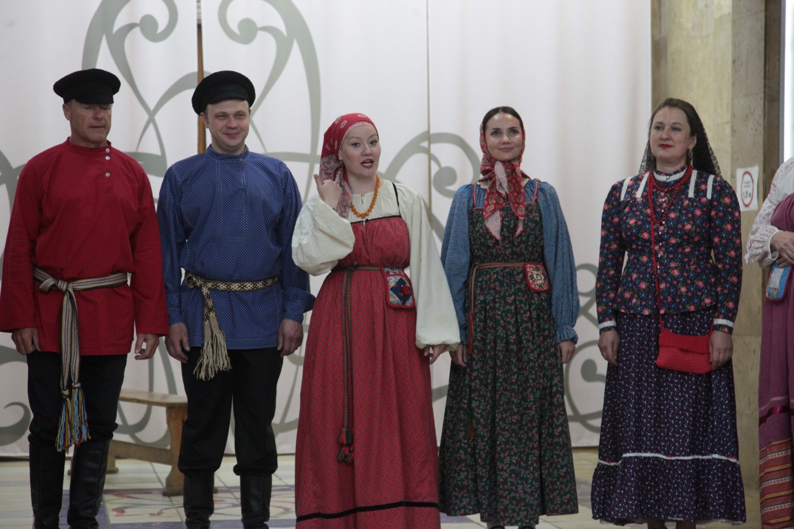 Живые традиции: во Дворце культуры «Россия» состоялся концерт  клуба народного творчества «Отрада»