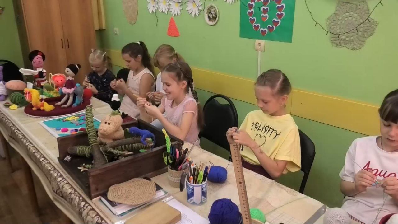 Мастер-класс к конкурсу «Маленькие мастера» в народной студии клуба декоративно-прикладного творчества «Мастерица».