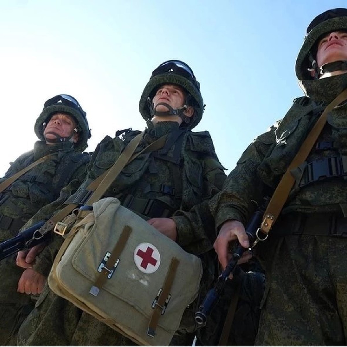 Поздравляем с Днём военного медика в России!