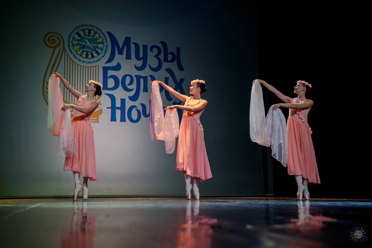 Поздравляем Народный коллектив театр танца «Арабеск» с победой на Международном конкурсе.