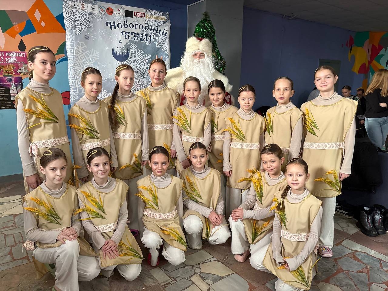 Коллективы Дворца культуры «Россия» продолжают покорять вершины престижных конкурсов!