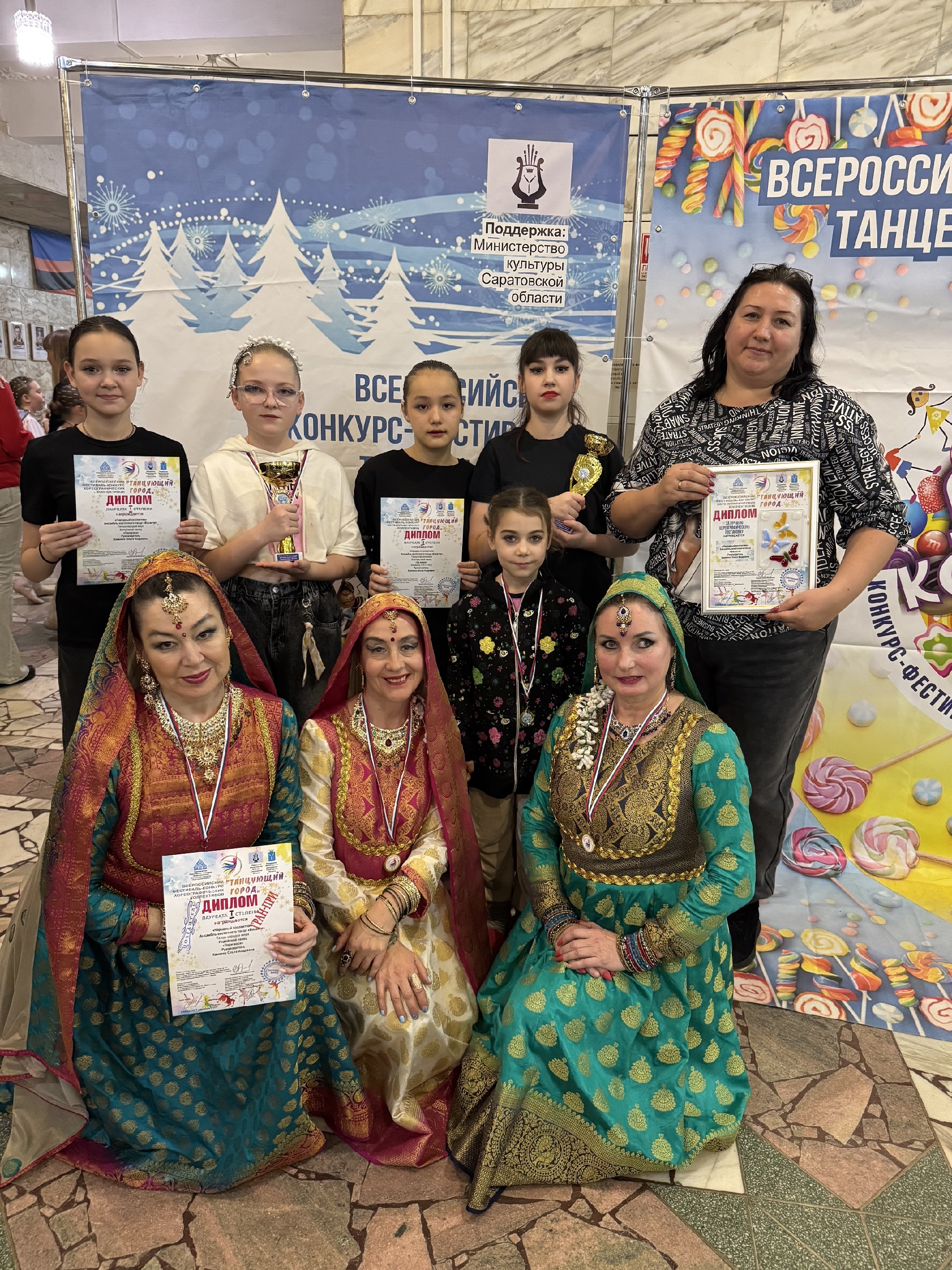 Ансамбль восточного танца «Васанти» триумфально заканчивает танцевальный сезон в этом году.