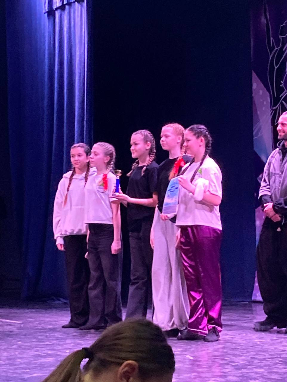 Школа движения покорила сцену на Всероссийском конкурсе!