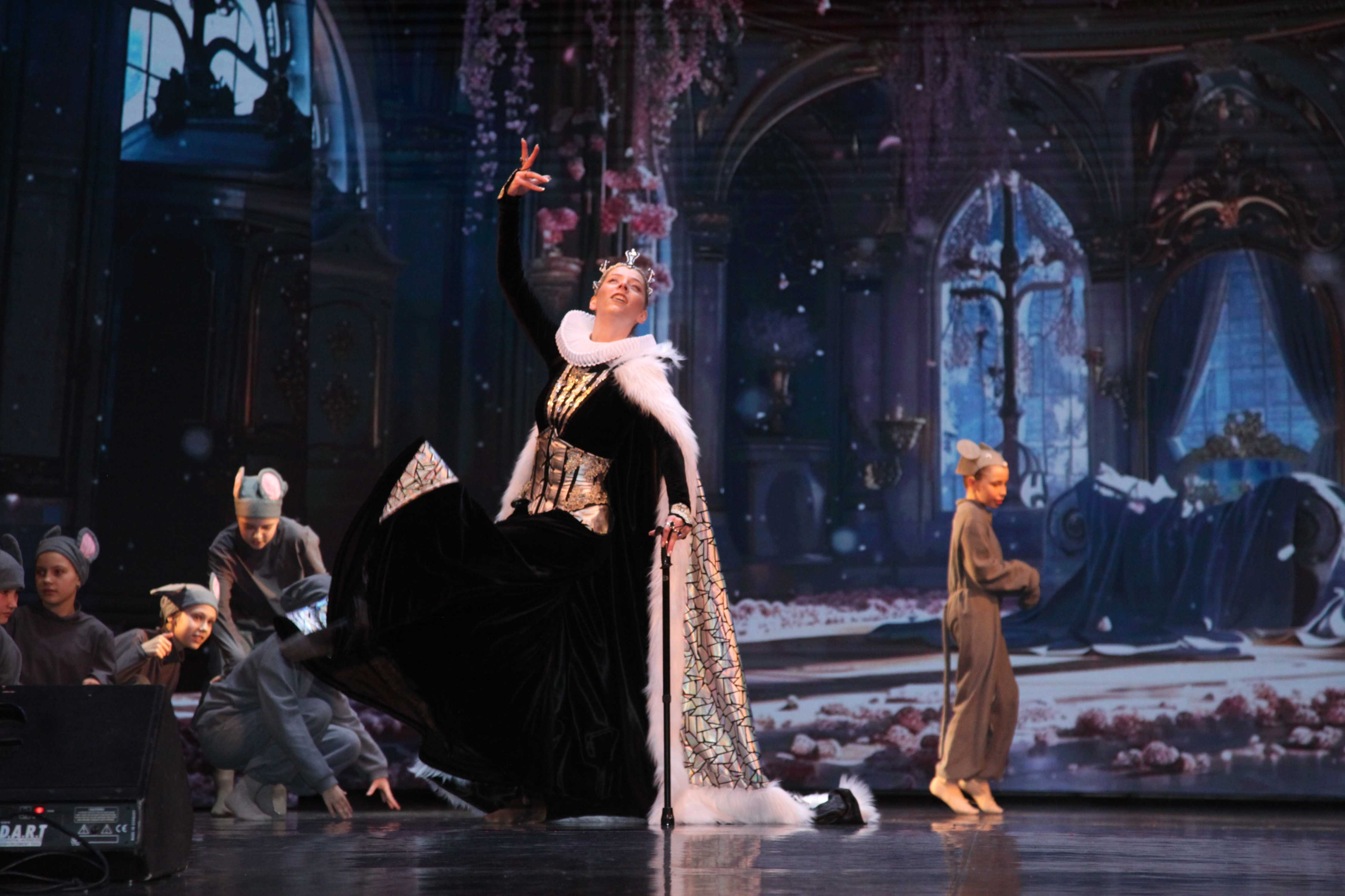 «Театр с любовью к балету». Концертная программа Народного коллектива Таетра танца «Арабеск».