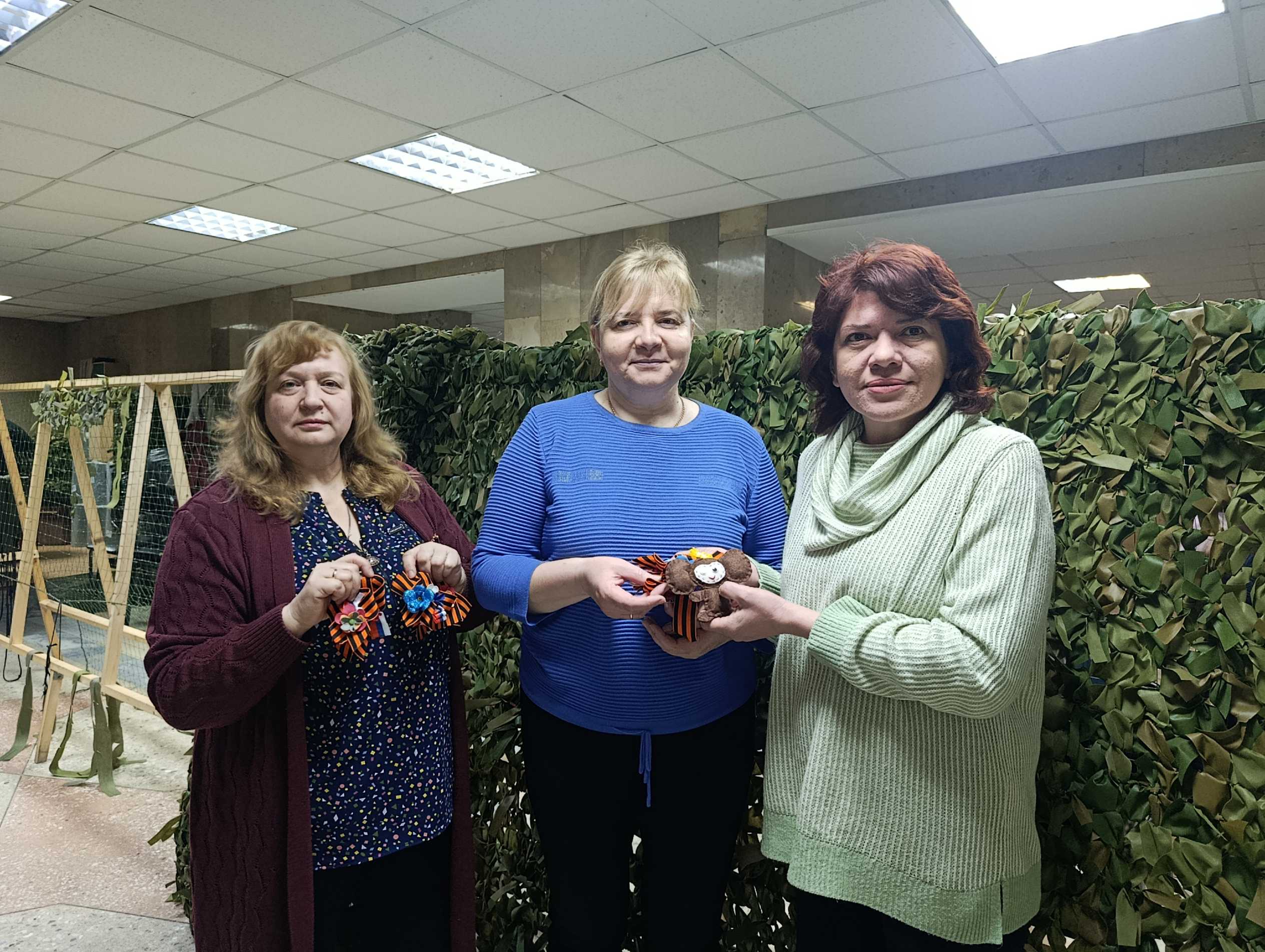 От чистого сердца: подарки, созданные детскими руками, отправятся на фронт.