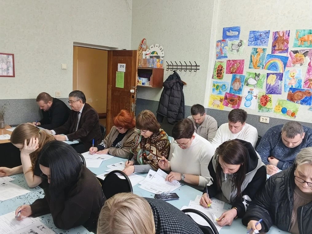 Во Дворце культуры «Россия» написали «Диктант Победы».